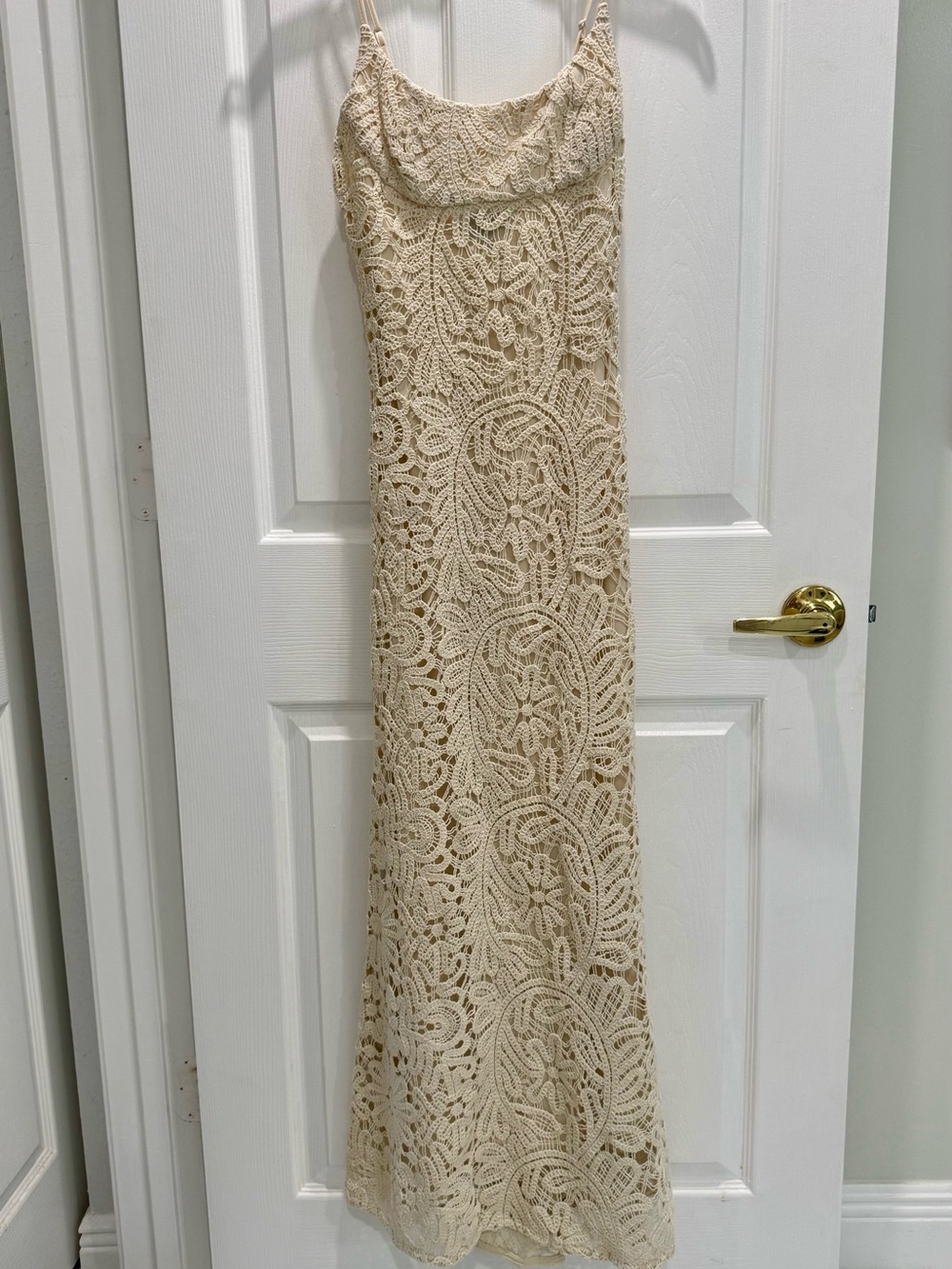 Bardot Adoni Crochet Midi Dress size small - Picture 4 of 12